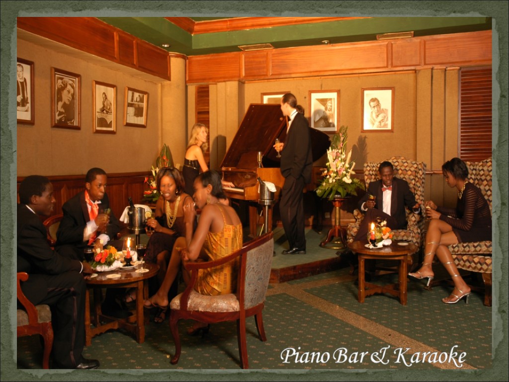 Piano Bar & Karaoke